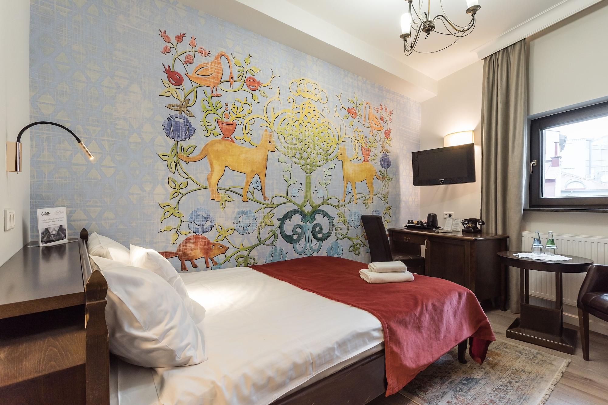 Hotell Ester 4*